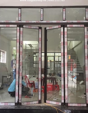 Cửa đi mở xếp trượt 6 cánh nhôm Xingfa